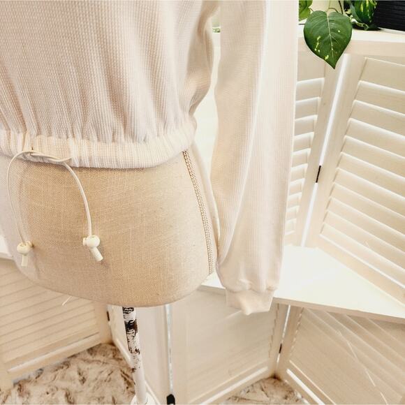 PRINCESS POLY SIZE 2 TIE FRONT SOFT waffle shirt - Picture 2 of 6